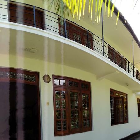 Bed and Breakfast La Sachara Канди Экстерьер фото