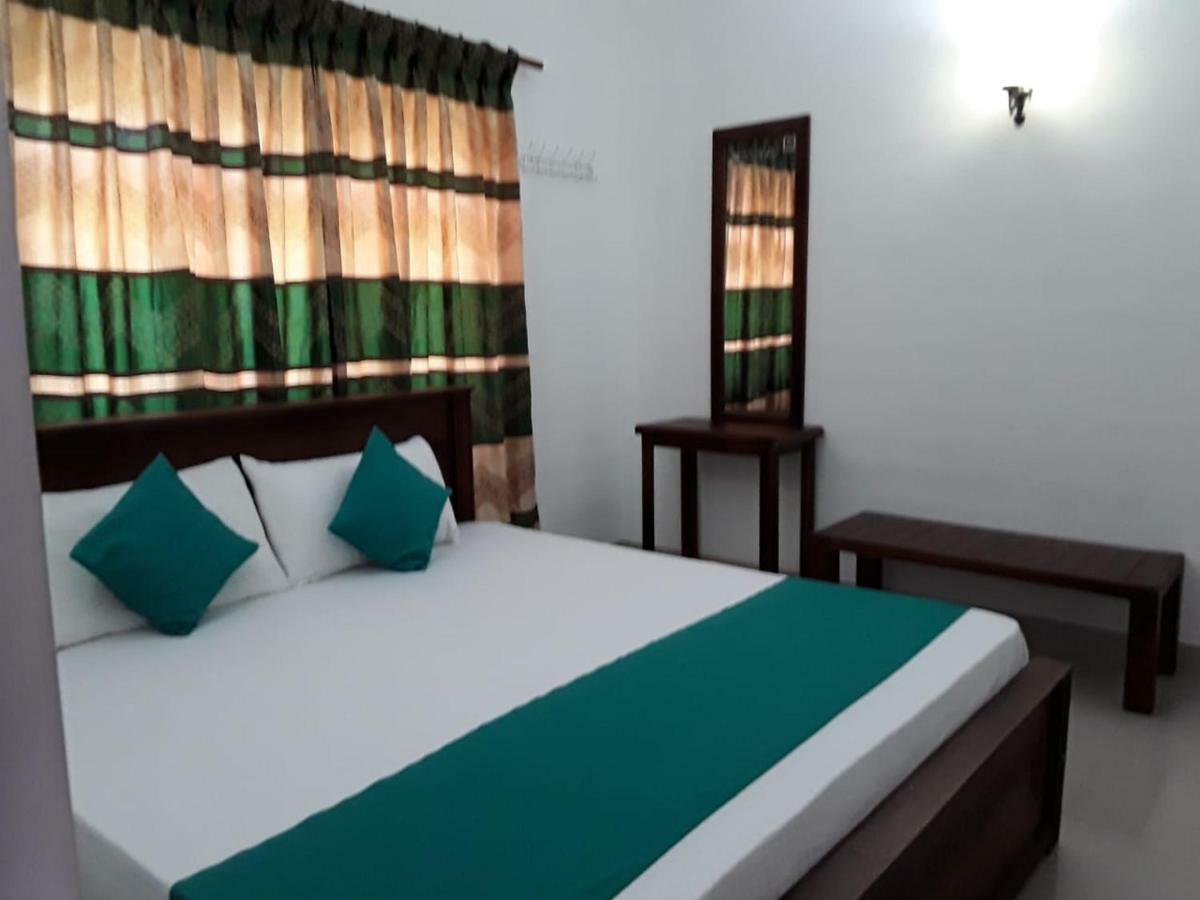 Bed and Breakfast La Sachara Канди Экстерьер фото