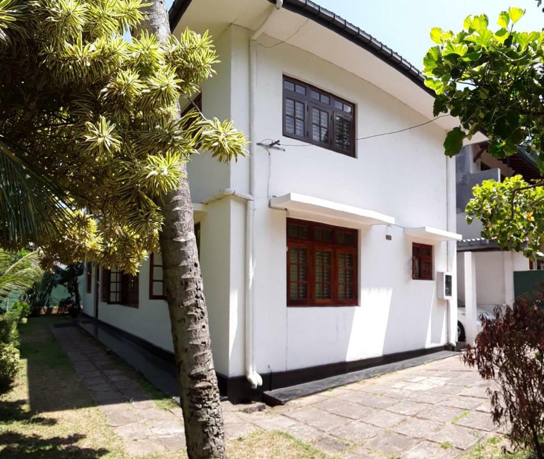 Bed and Breakfast La Sachara Канди Экстерьер фото