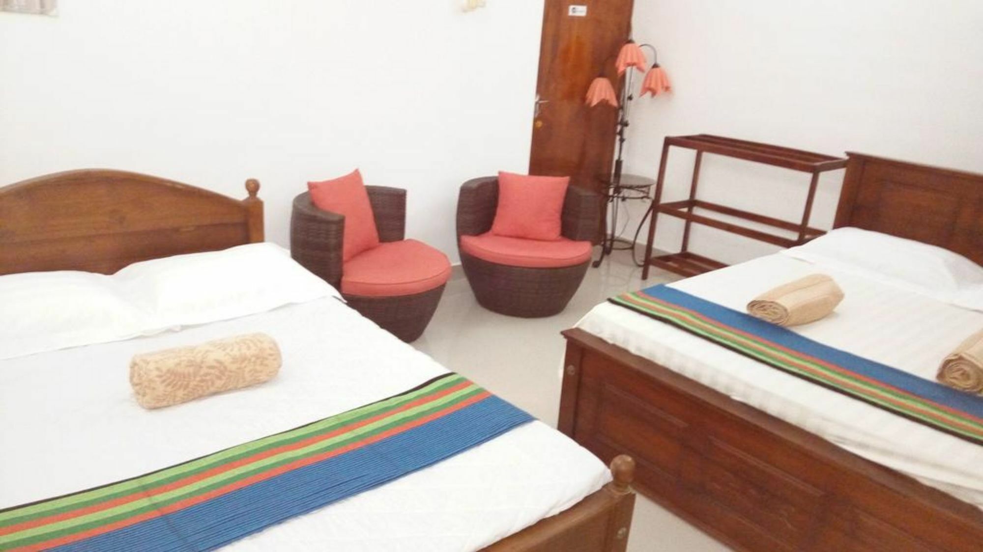 Bed and Breakfast La Sachara Канди Экстерьер фото